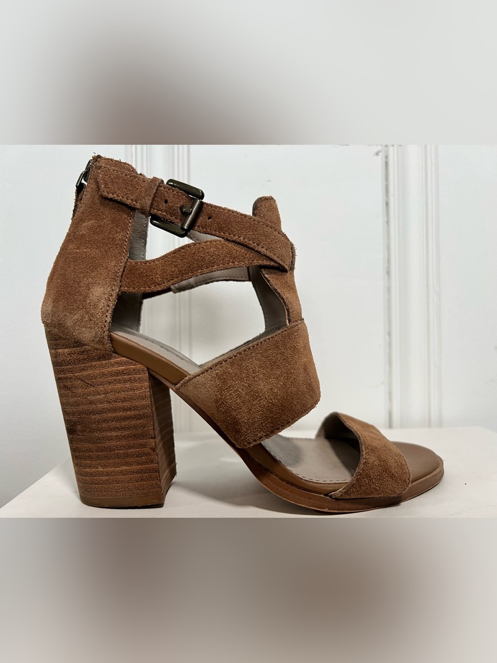 hinge Brown Suede Block Heel Sandals